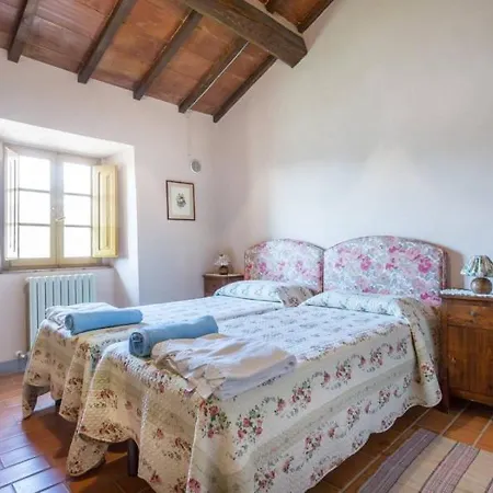 Sleeps 6 *