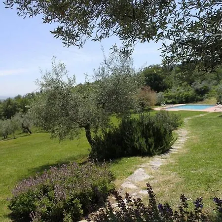 Sleeps 6 Palazzone