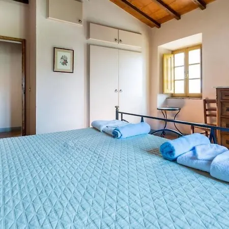 Sleeps 6 *